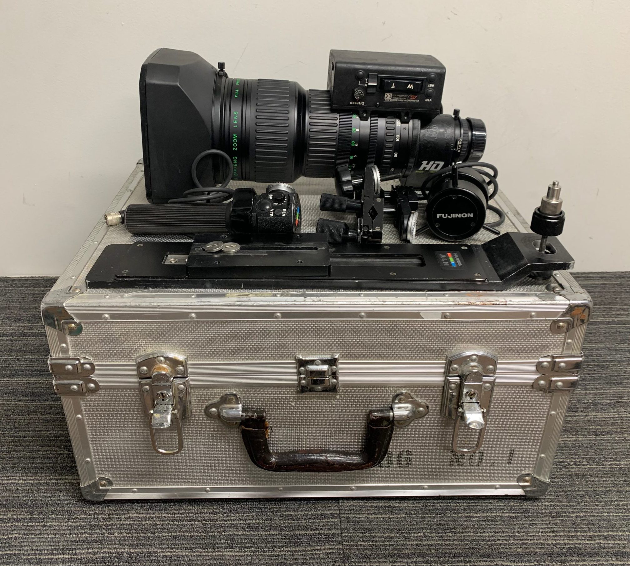 Fujinon HA36x10.5 BERD-R28 with Case, Controls, and Sled- USED 