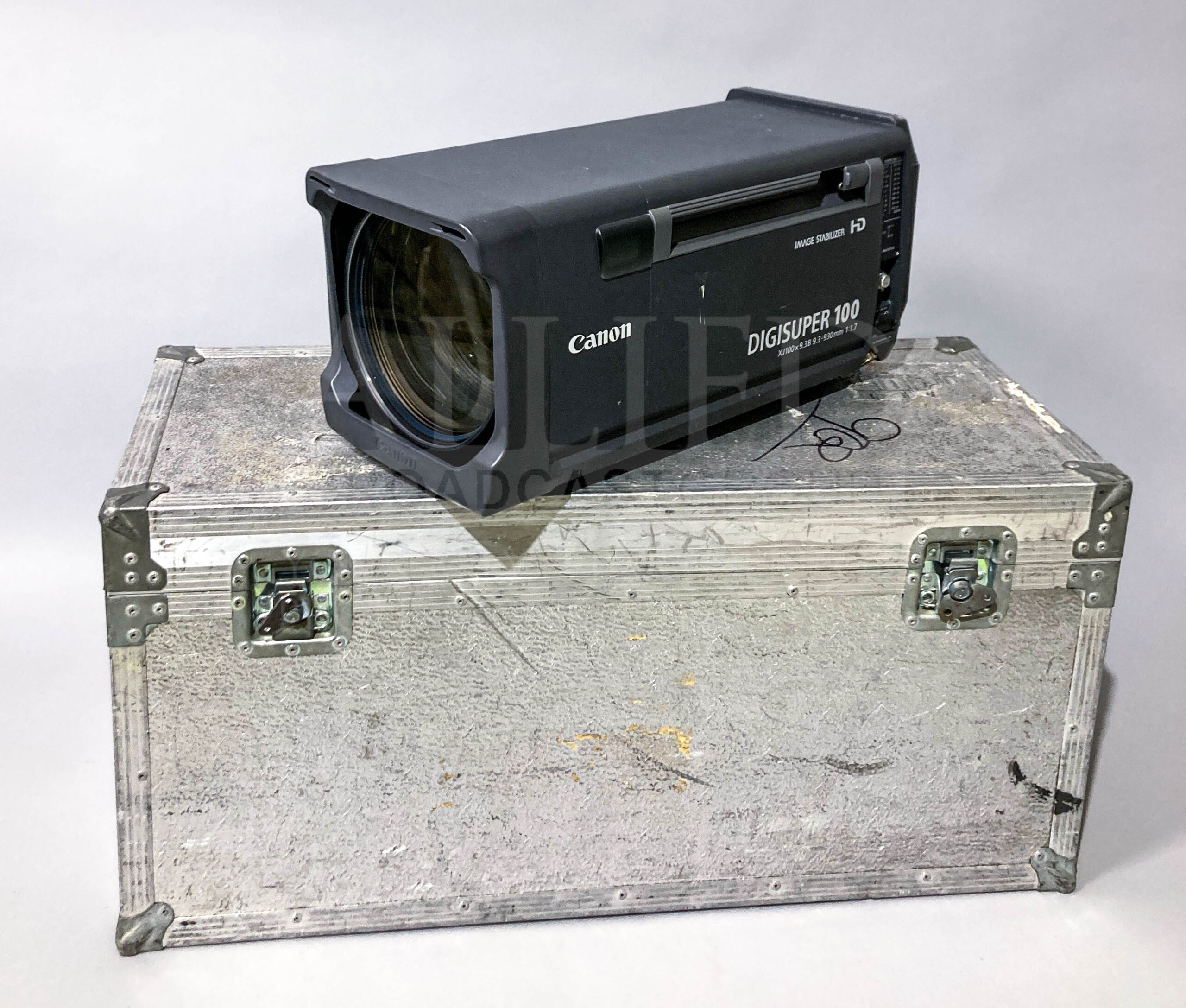 Canon XJ100x9.3B with full servo controls, sled, and case (black or ...